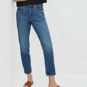 Everlane Relaxed Straight fit jean medium wash